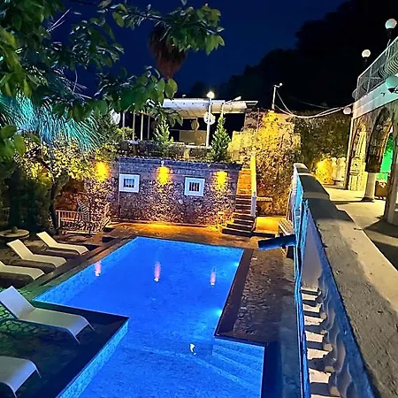 Отель The Old Mill Hotel Lapta 3*