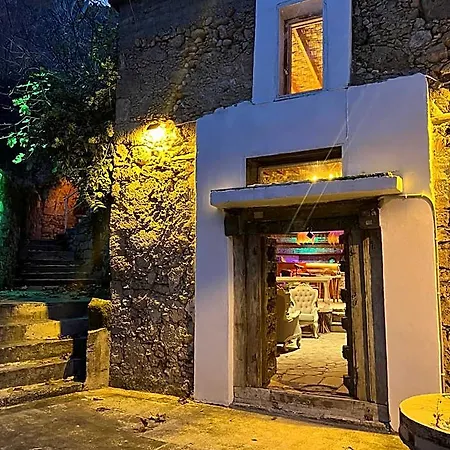 فندق The Old Mill Hotel Lapta 3*
